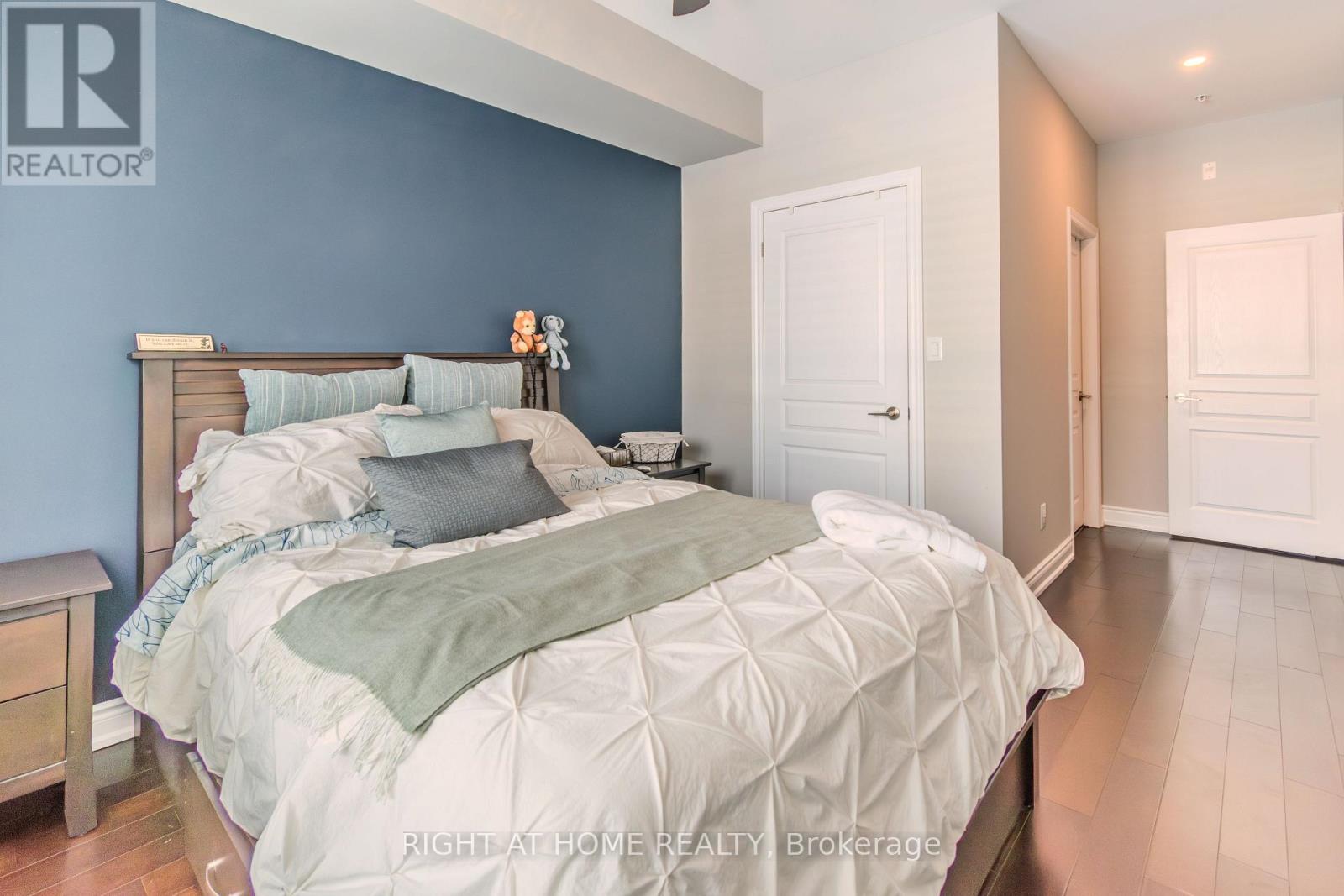 128 - 3170 Erin Mills Parkway, Mississauga (Erin Mills), Ontario  L5L 0B6 - Photo 9 - W12746294