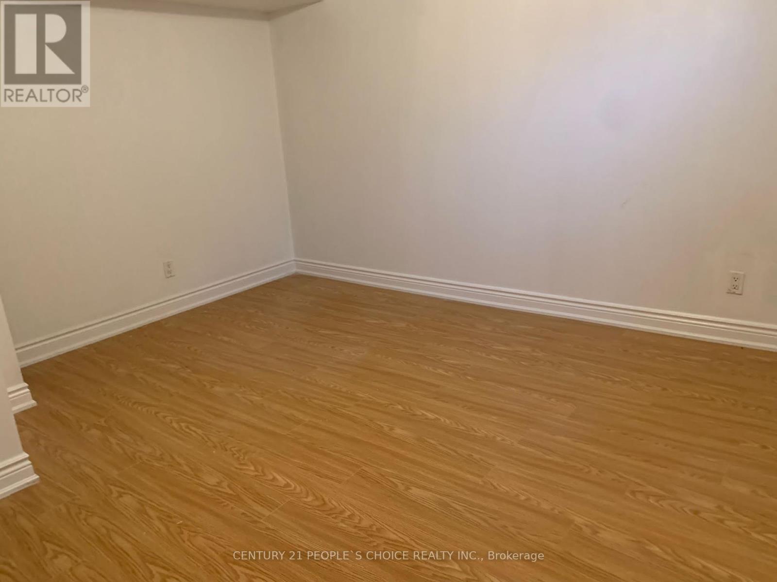 3389 Wild Cherry Lane, Mississauga, Ontario  L5N 7N7 - Photo 14 - W12746296