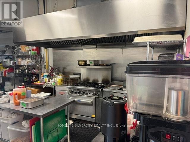 5a - 2013 Lawrence Avenue W, Toronto (Weston), Ontario  M9N 0A3 - Photo 3 - W12746298