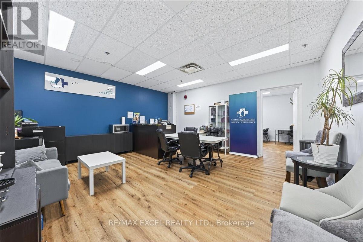 339 & 350 - 1550 South Gateway Road, Mississauga, Ontario  L4W 5G6 - Photo 14 - W12746306