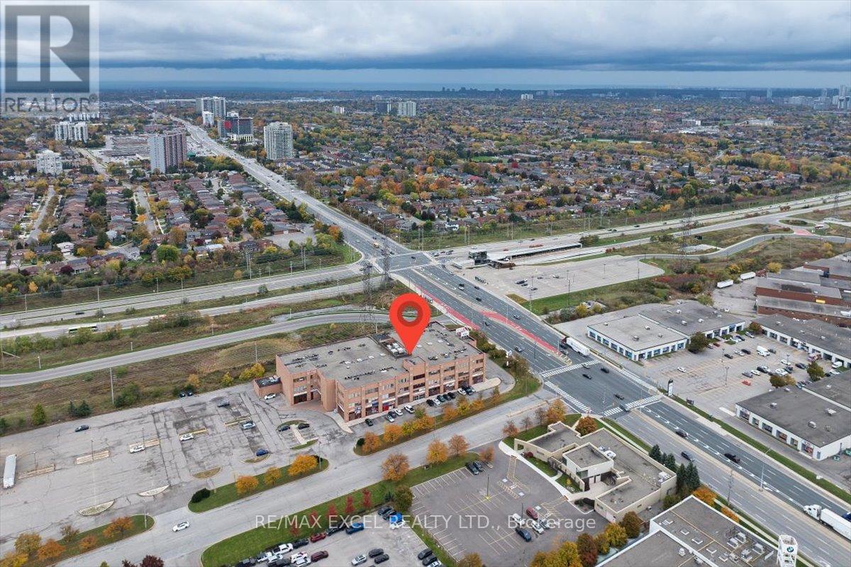 339 & 350 - 1550 South Gateway Road, Mississauga, Ontario  L4W 5G6 - Photo 2 - W12746306