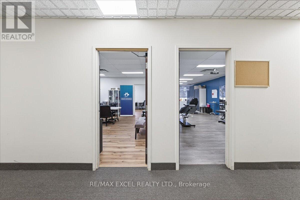 339 & 350 - 1550 South Gateway Road, Mississauga, Ontario  L4W 5G6 - Photo 28 - W12746306