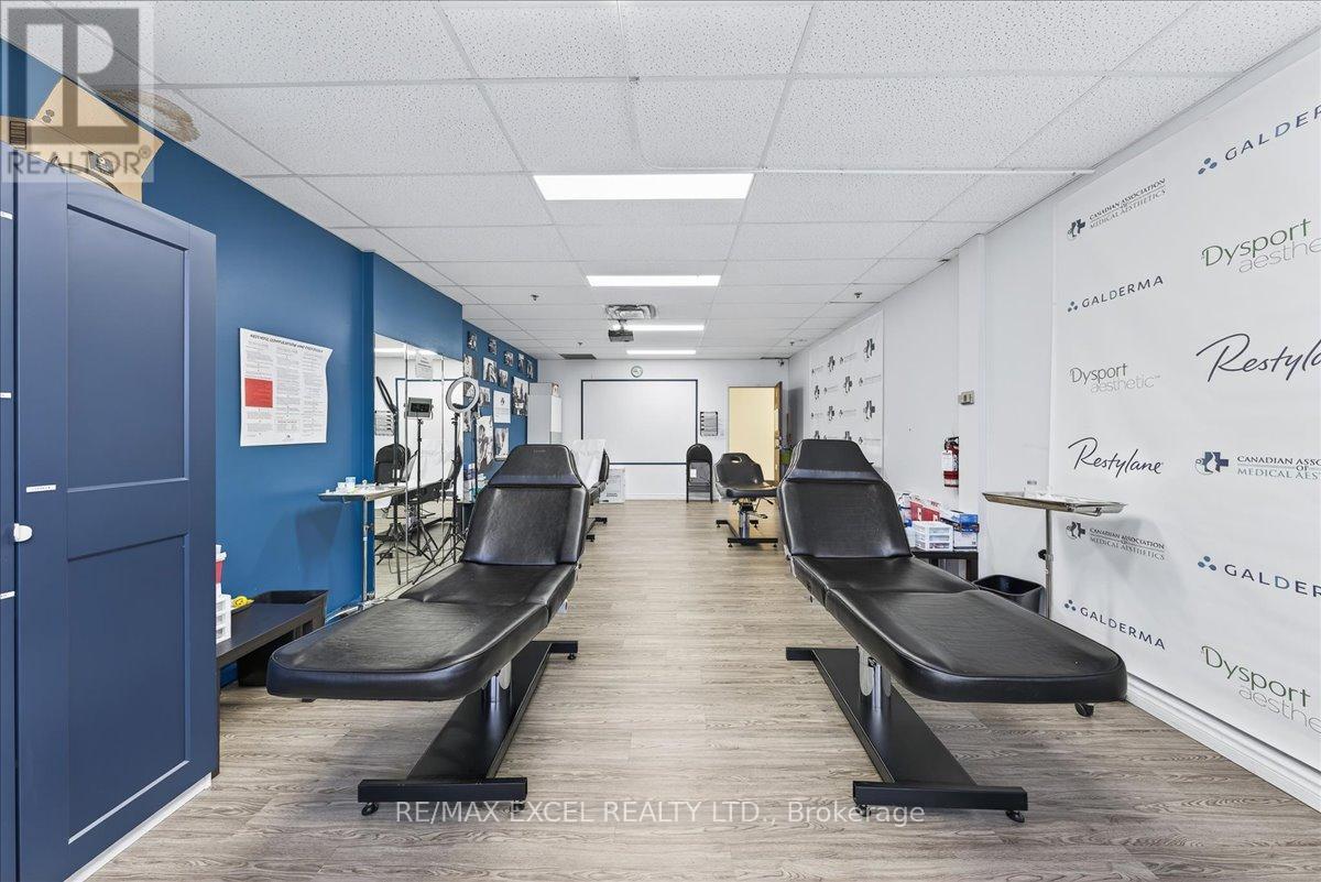 339 & 350 - 1550 South Gateway Road, Mississauga, Ontario  L4W 5G6 - Photo 37 - W12746306