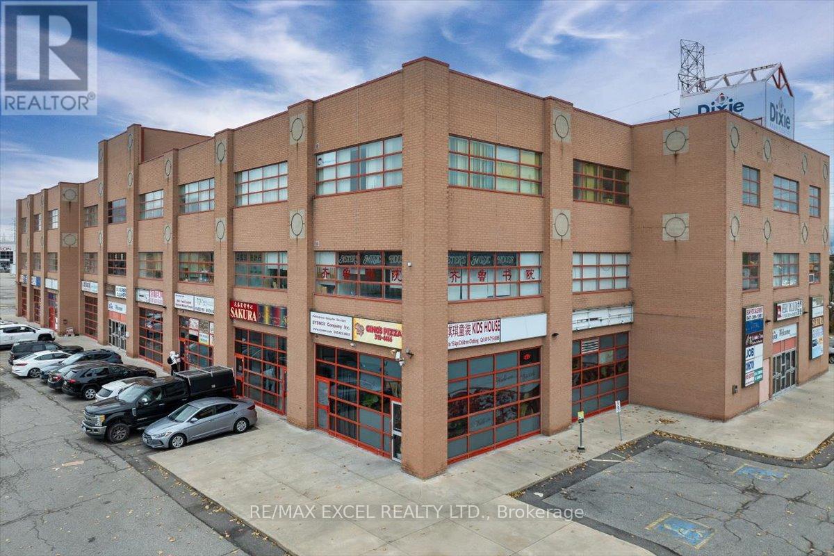 339 & 350 - 1550 South Gateway Road, Mississauga, Ontario  L4W 5G6 - Photo 4 - W12746306