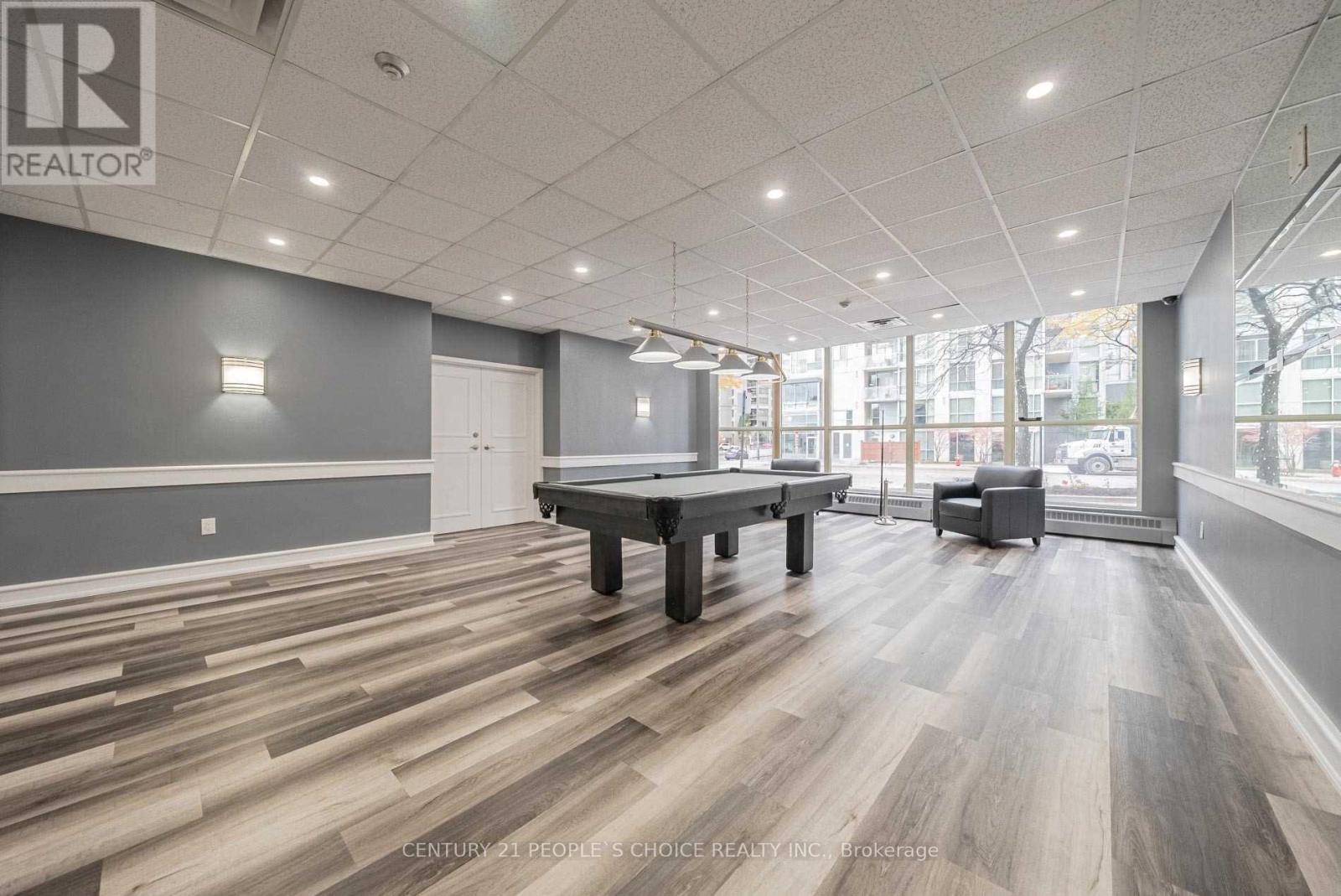 406 - 250 Webb Drive, Mississauga (City Centre), Ontario  L5B 3Z4 - Photo 10 - W12746318