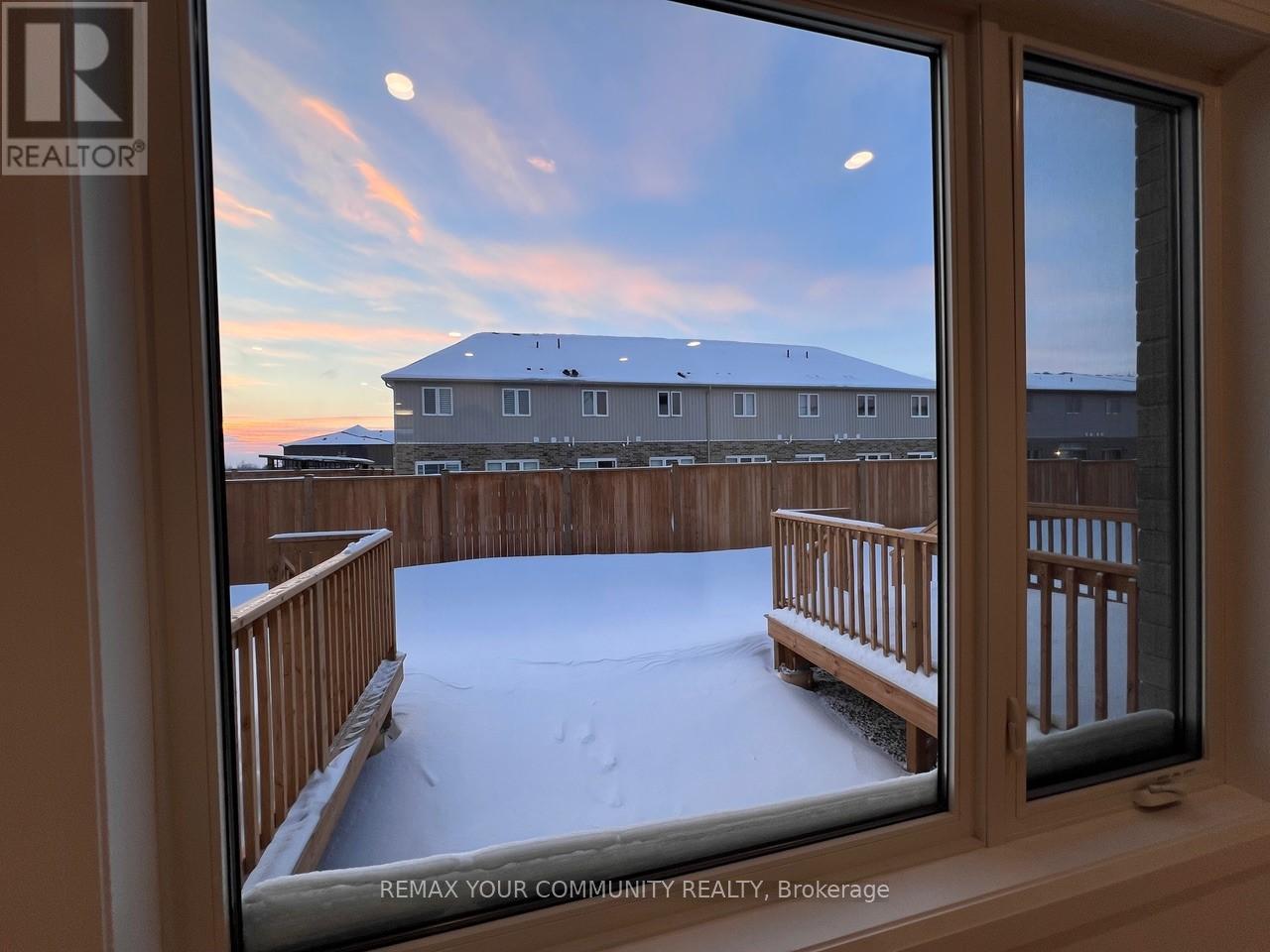 7453 Matteo Drive, Niagara Falls (Brown), Ontario  L2H 3T3 - Photo 20 - X12746264