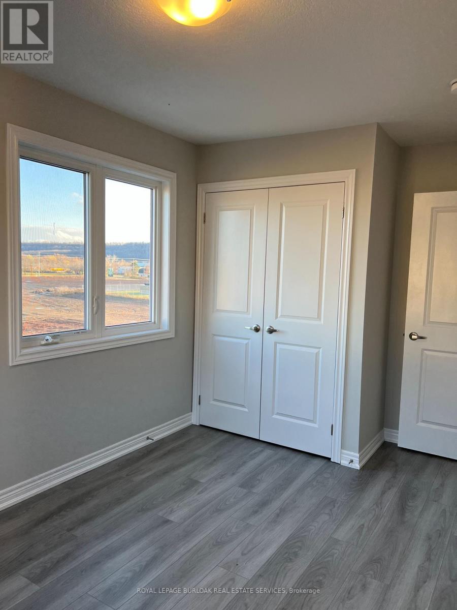 36 - 40 Zinfandel Drive, Hamilton (Winona), Ontario  L8E 0L1 - Photo 8 - X12746292