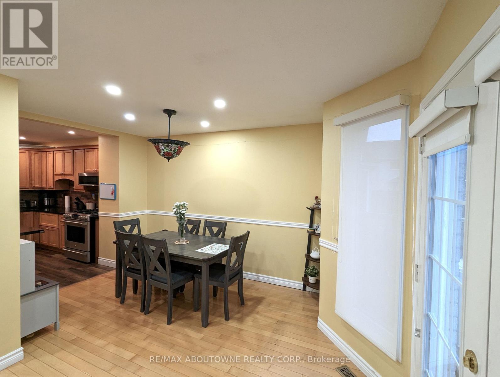 66 - 1 Royalwood Court, Hamilton (Stoney Creek), Ontario  L8E 4Y1 - Photo 12 - X12746312