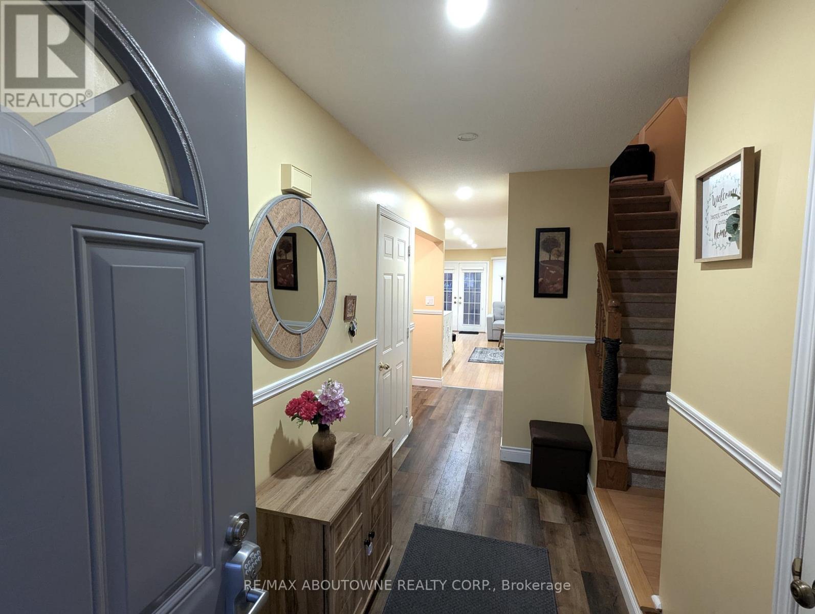 66 - 1 Royalwood Court, Hamilton (Stoney Creek), Ontario  L8E 4Y1 - Photo 2 - X12746312