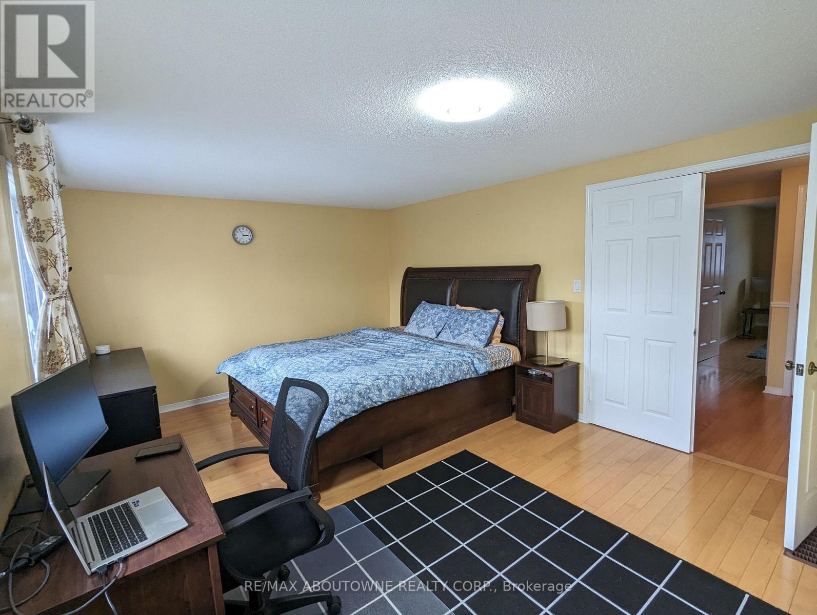 66 - 1 Royalwood Court, Hamilton (Stoney Creek), Ontario  L8E 4Y1 - Photo 21 - X12746312