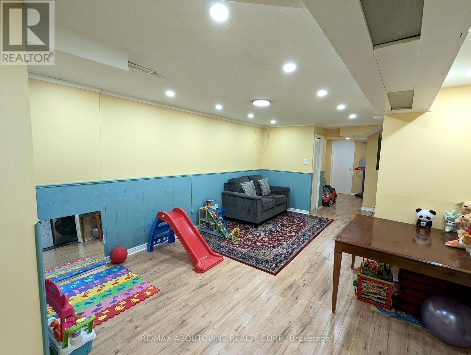 66 - 1 Royalwood Court, Hamilton (Stoney Creek), Ontario  L8E 4Y1 - Photo 46 - X12746312