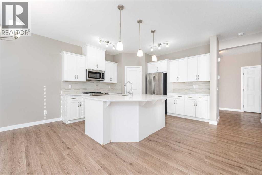 243 Kinniburgh Road, Chestermere, Alberta  T1X 0Y7 - Photo 5 - A2262693