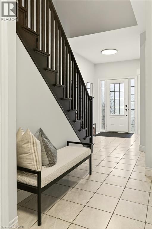 263 Pumpkin Pass, Hamilton, Ontario  L0R 1C0 - Photo 3 - 40790098