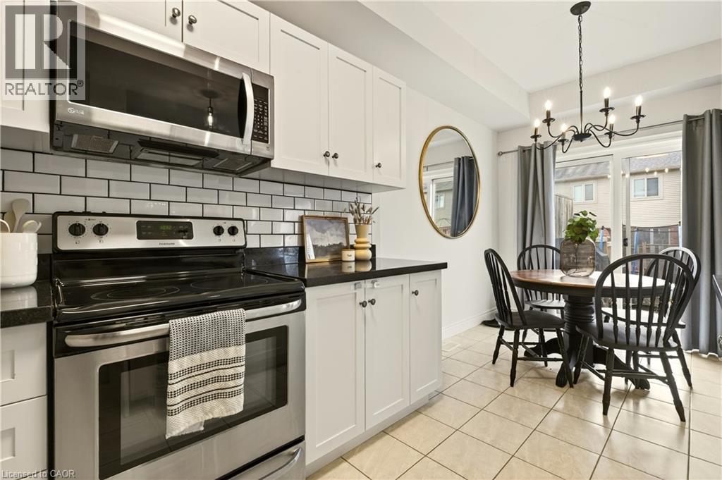 263 Pumpkin Pass, Hamilton, Ontario  L0R 1C0 - Photo 23 - 40790098