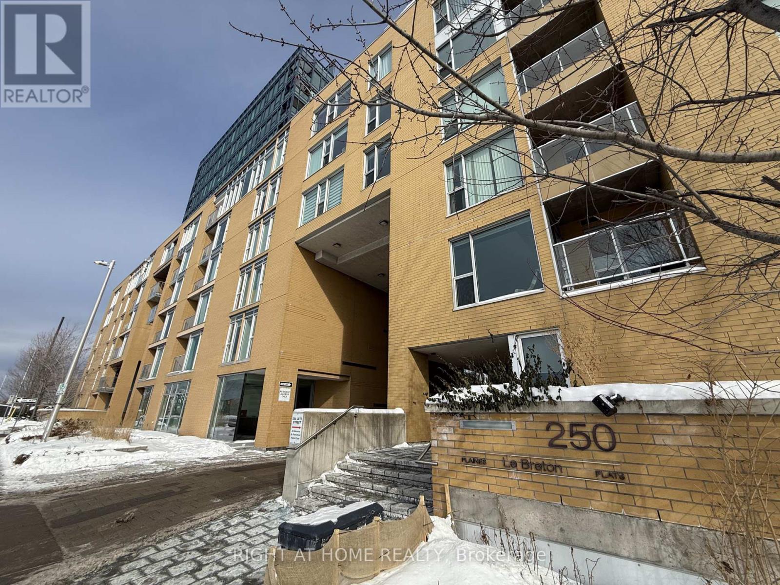 319 - 250 LETT STREET, Ottawa, Ontario