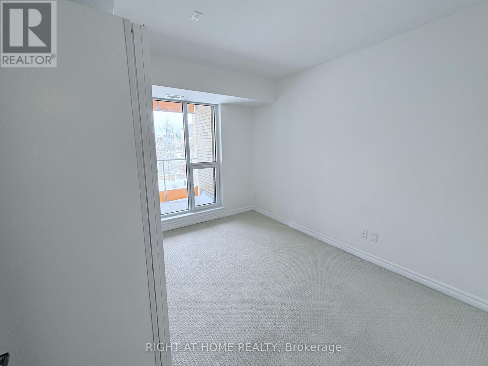 319 - 250 Lett Street, Ottawa, Ontario  K1R 0A8 - Photo 15 - X12746372