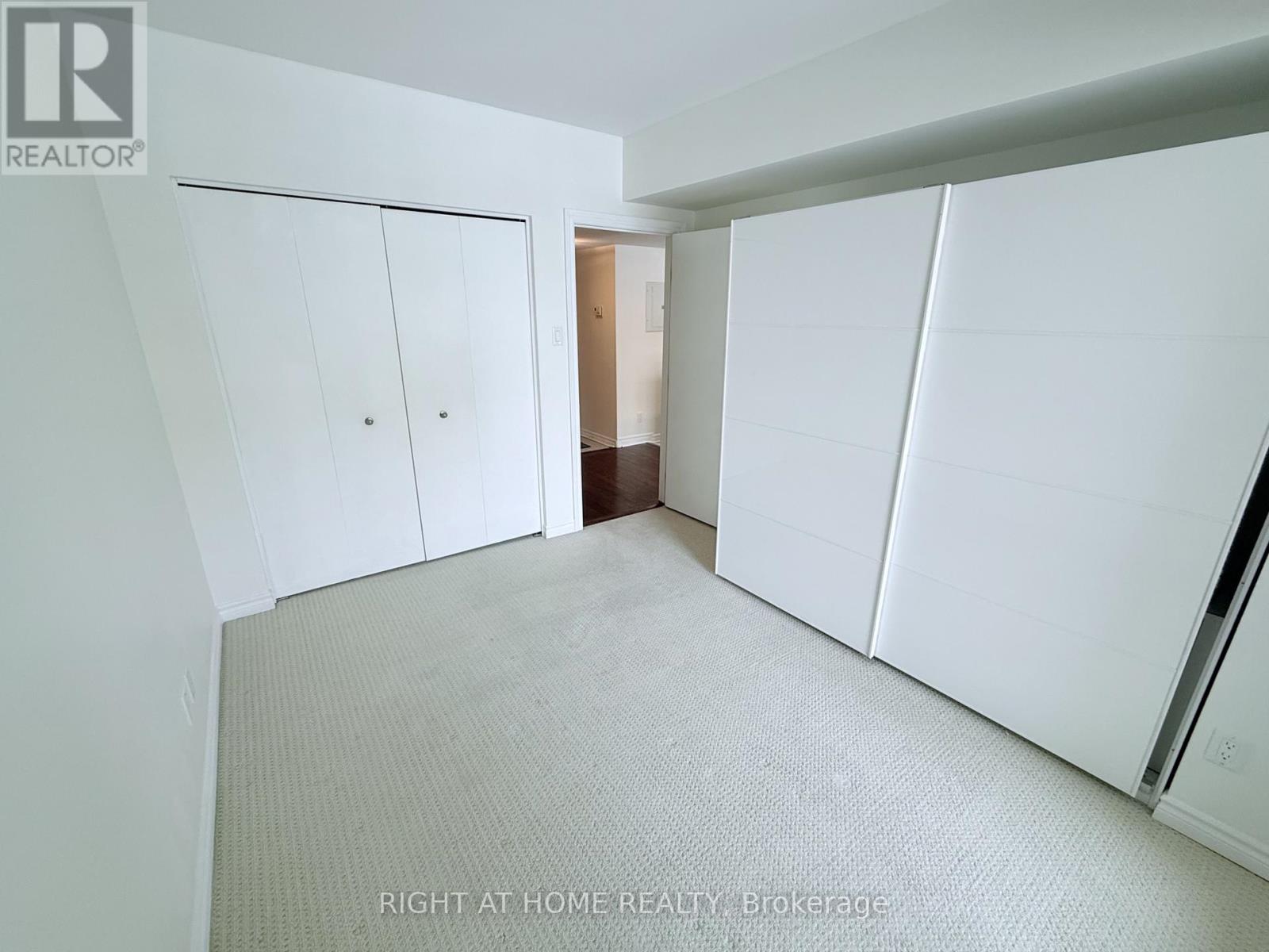 319 - 250 Lett Street, Ottawa, Ontario  K1R 0A8 - Photo 18 - X12746372