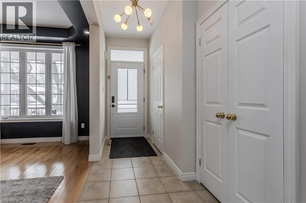 2055 Mountain Grove Avenue, Burlington, Ontario  L7P 2H8 - Photo 6 - 40801201