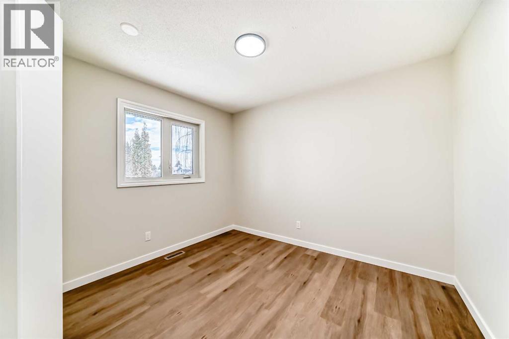 624 Shawinigan Drive Sw, Calgary, Alberta  T2Y 2H4 - Photo 33 - A2279061