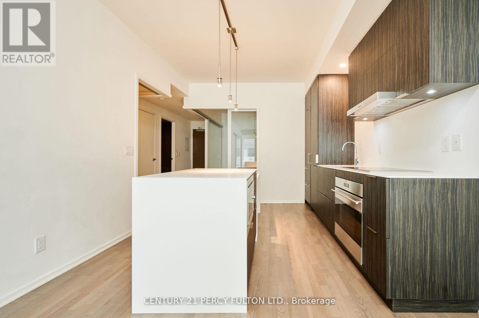 #313 - 1 Bloor Street E, Toronto, Ontario  M4W 0A8 - Photo 10 - C12746336
