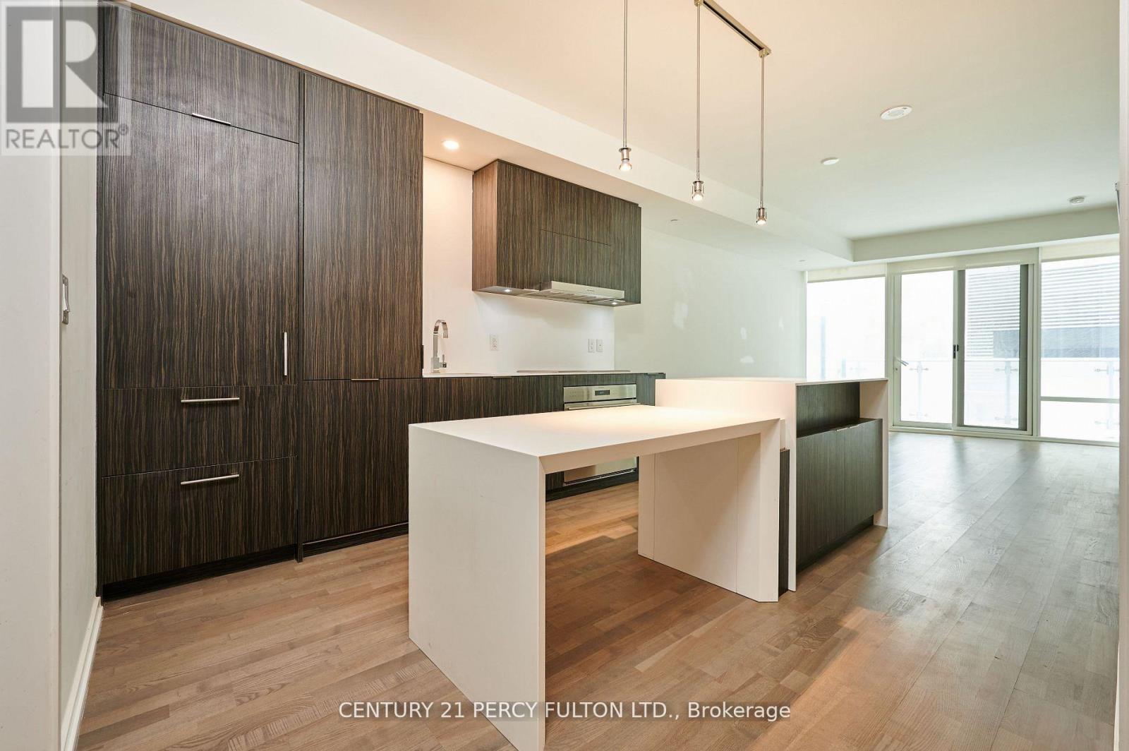 #313 - 1 Bloor Street E, Toronto, Ontario  M4W 0A8 - Photo 5 - C12746336