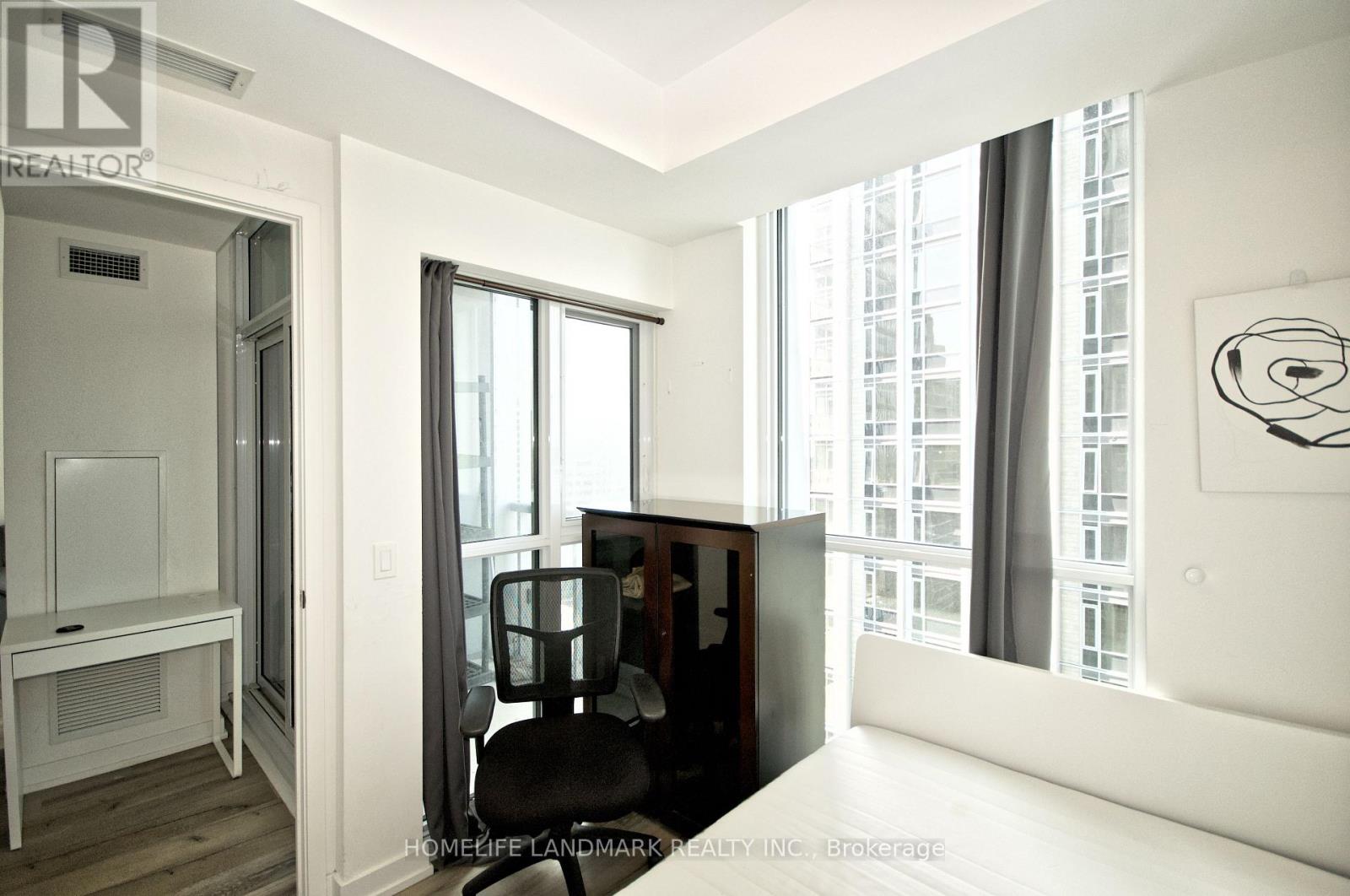 1902 - 1 Yorkville Avenue, Toronto, Ontario  M4W 1L1 - Photo 13 - C12746354