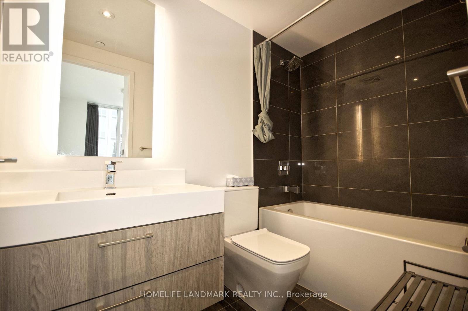 1902 - 1 Yorkville Avenue, Toronto, Ontario  M4W 1L1 - Photo 19 - C12746354