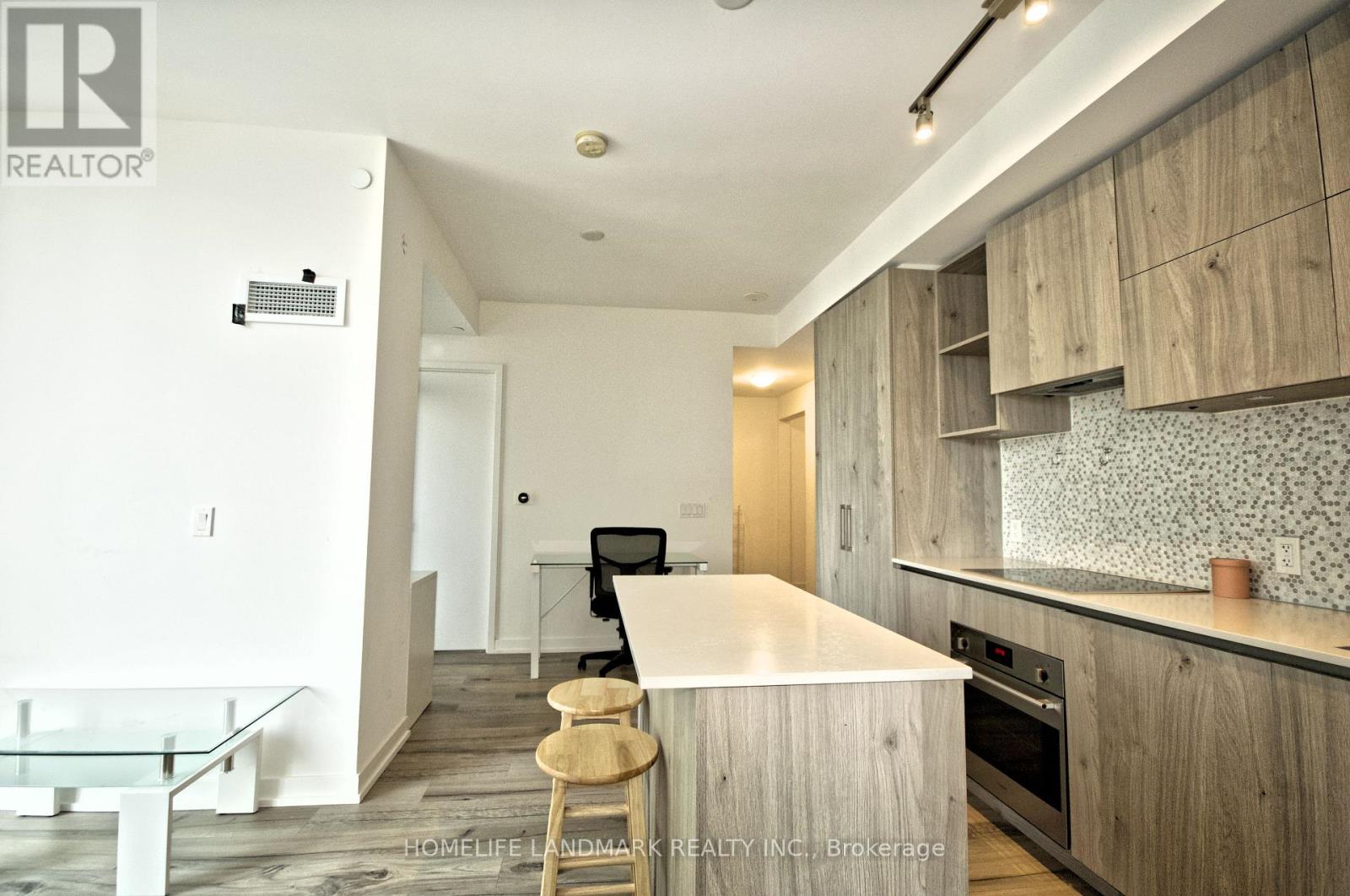 1902 - 1 Yorkville Avenue, Toronto, Ontario  M4W 1L1 - Photo 8 - C12746354