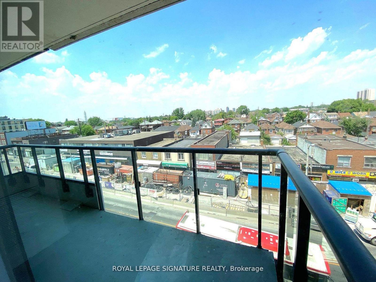 413 - 1603 Eglinton Avenue W, Toronto, Ontario  M6E 0A1 - Photo 6 - C12746366