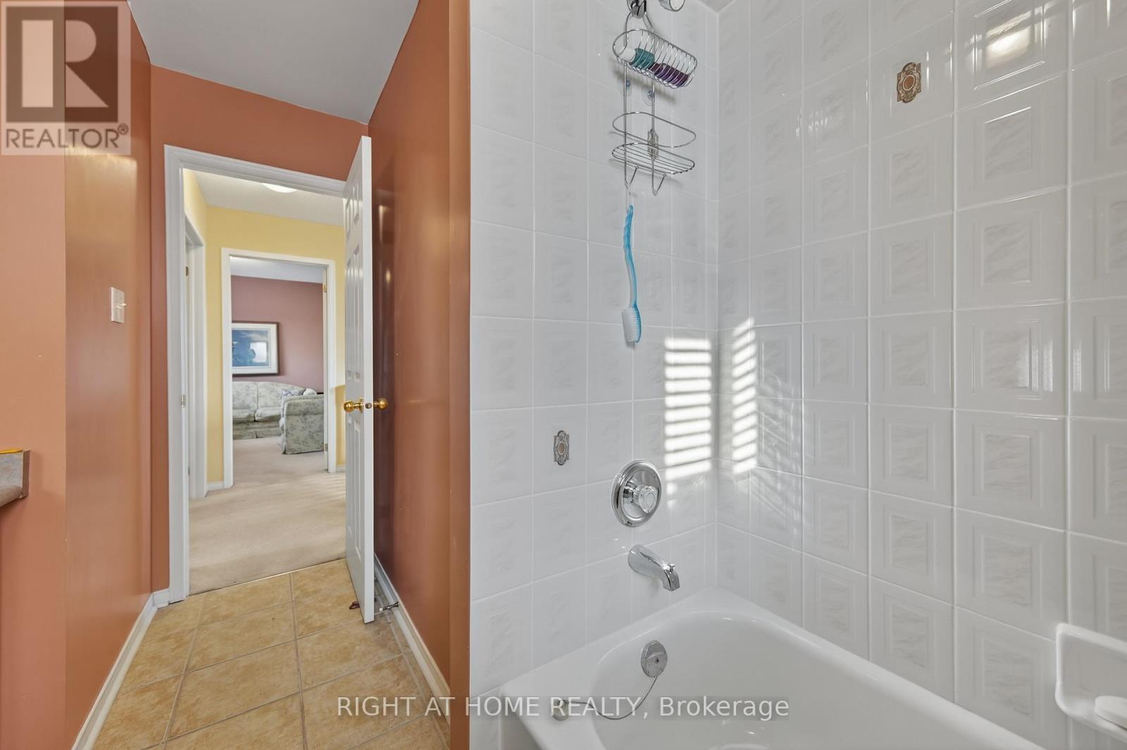 1338 Vincent Crescent, Innisfil, Ontario  L9S 1Z8 - Photo 21 - N12746342