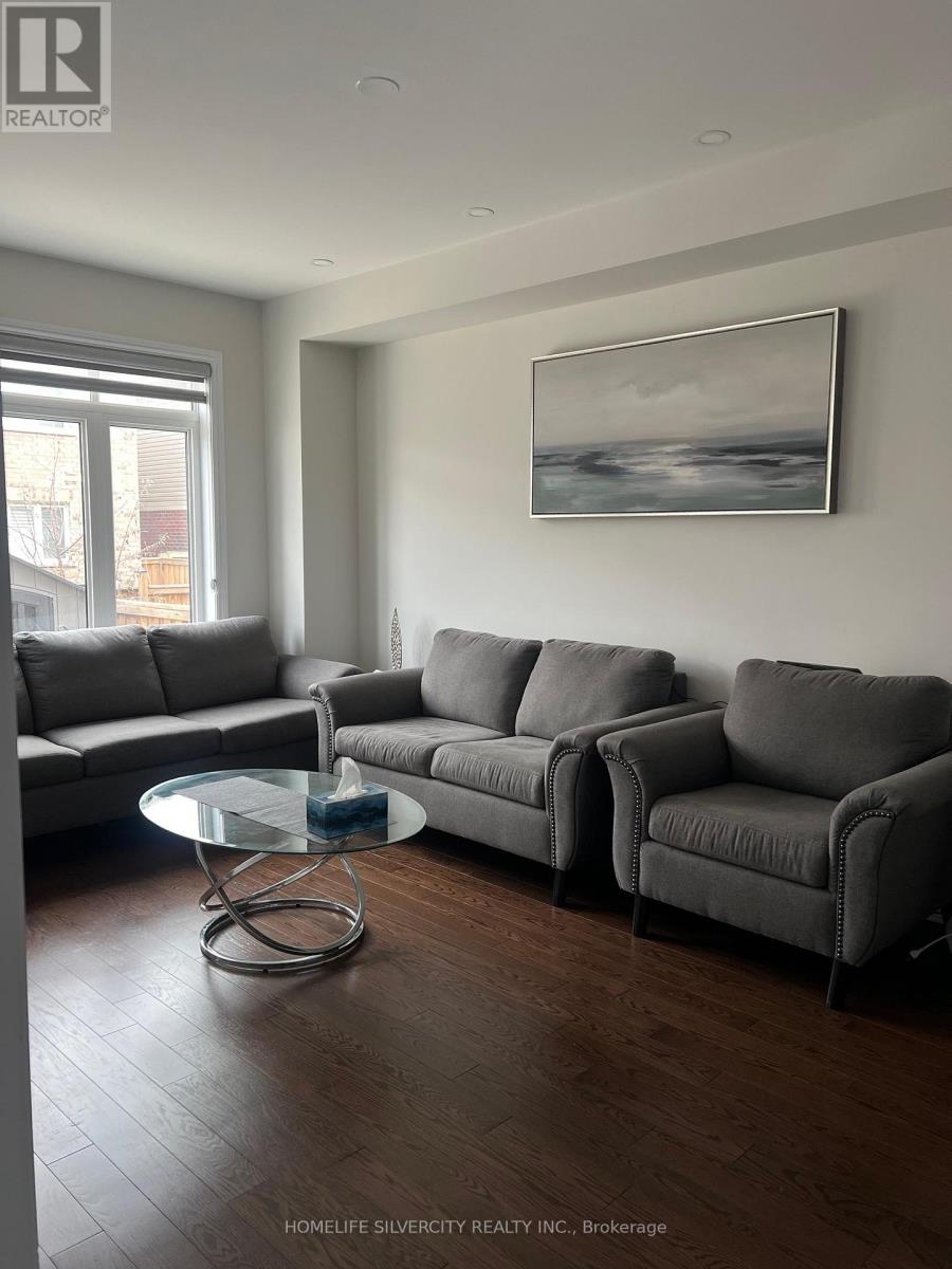 88 Roulette Crescent, Brampton, Ontario  L7A 4R6 - Photo 3 - W12746330