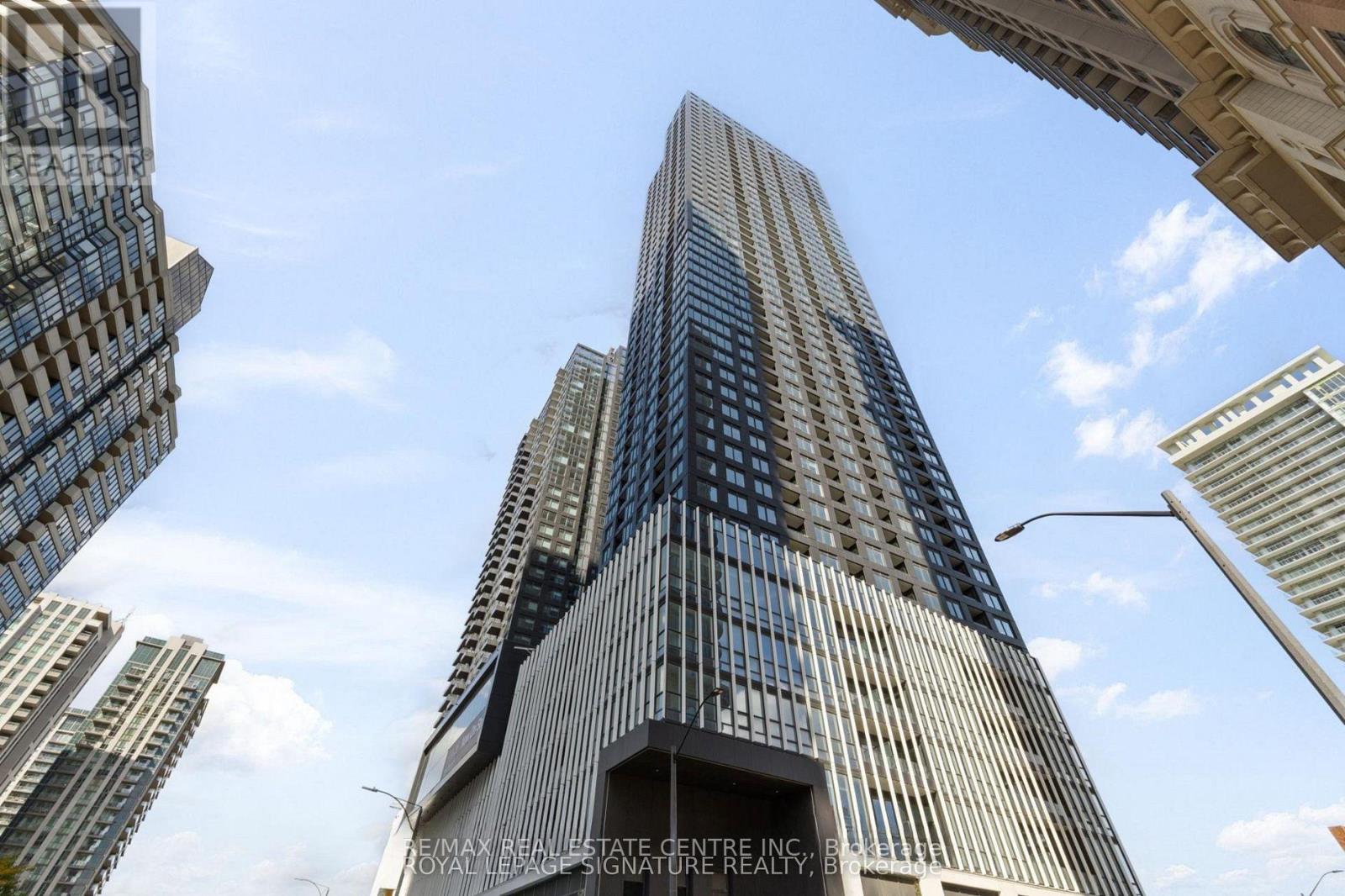 3609 - 395 SQUARE ONE DRIVE, Mississauga, Ontario