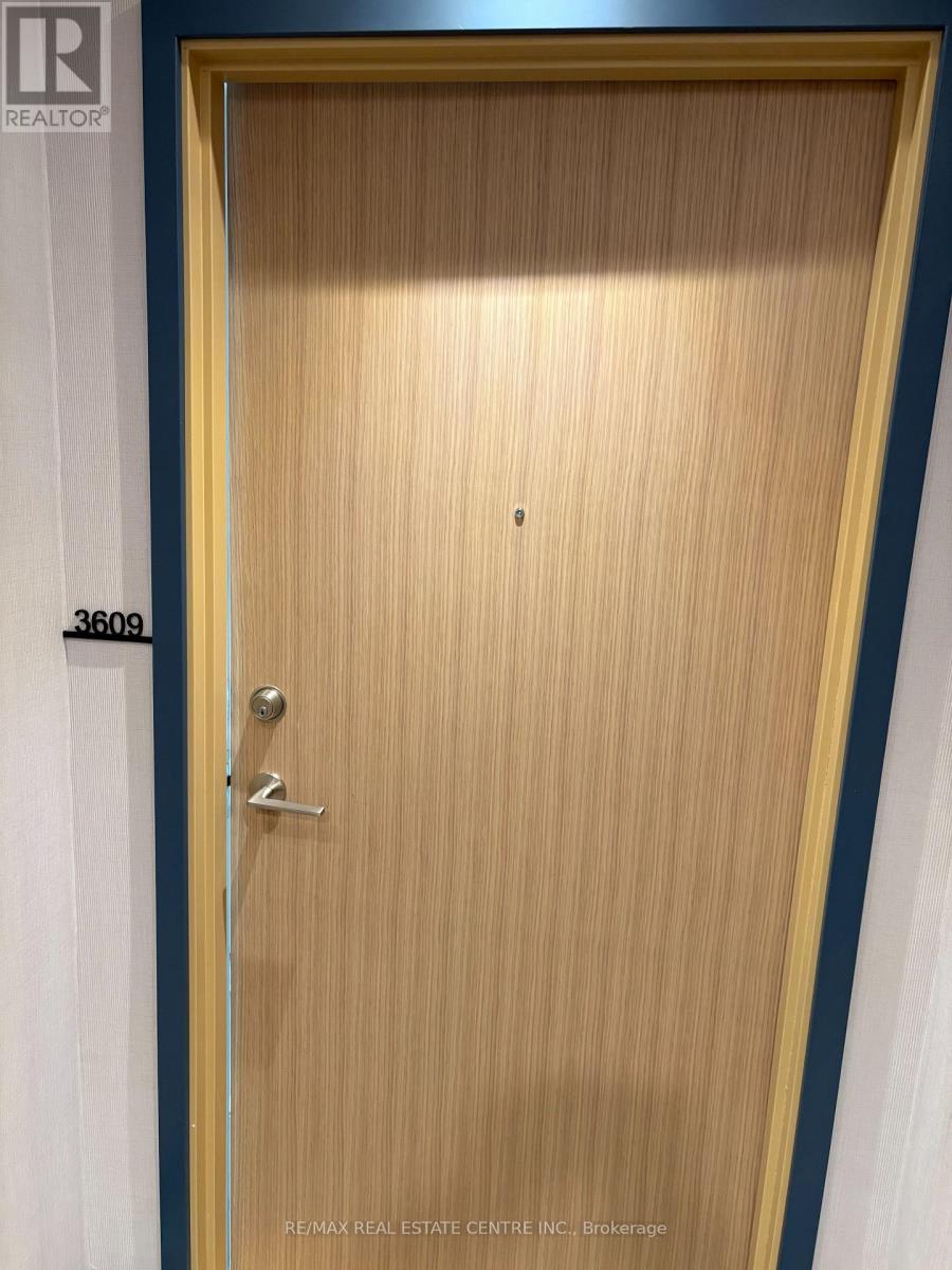 3609 - 395 Square One Drive, Mississauga, Ontario  L5B 0P6 - Photo 5 - W12746356