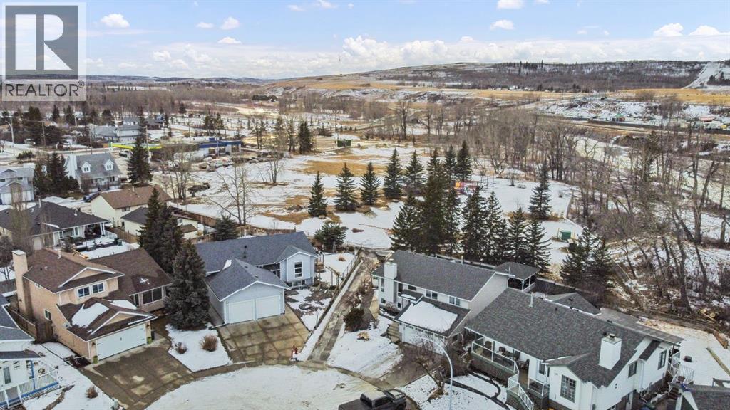 430 2 Avenue NW, Diamond Valley, Alberta