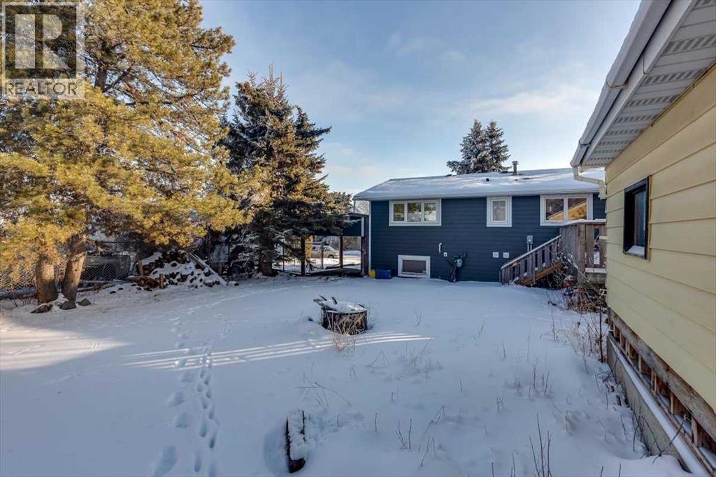 8 Nielsen Close, Red Deer, Alberta  T4P 2A1 - Photo 32 - A2274169