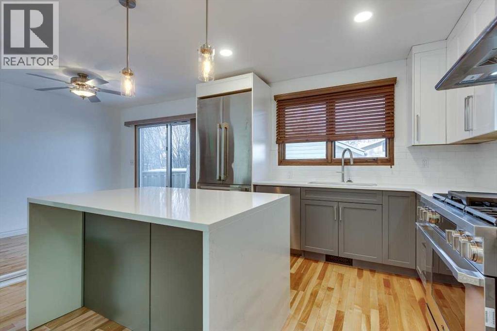 8 Nielsen Close, Red Deer, Alberta  T4P 2A1 - Photo 13 - A2274169