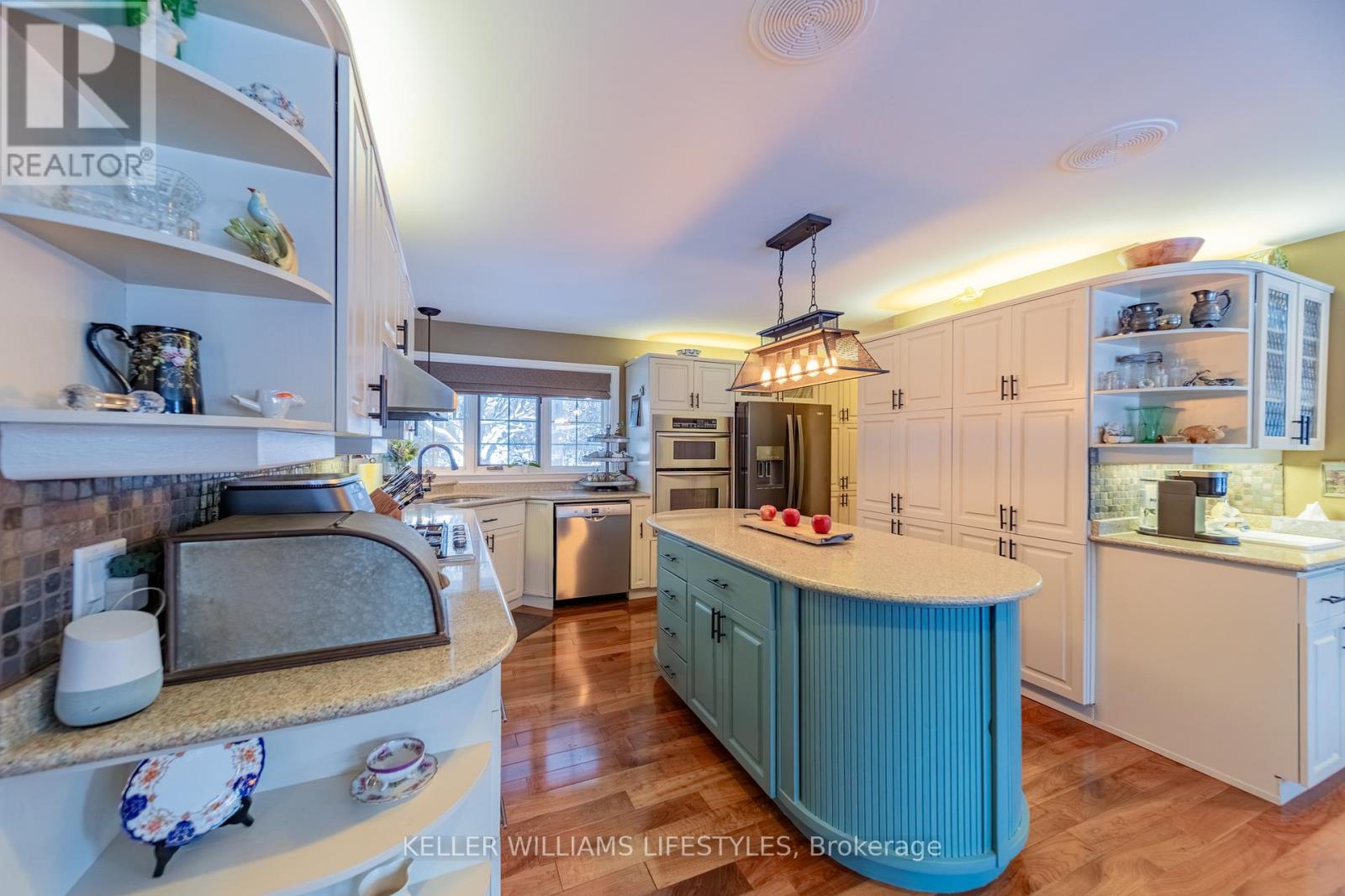 33992 Moore Court, Bluewater, Ontario  N0M 2T0 - Photo 14 - X12746424