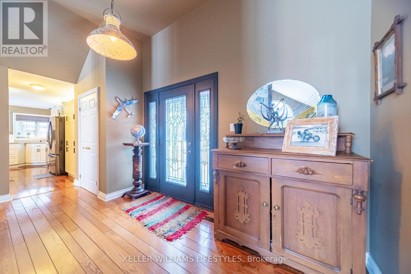 33992 Moore Court, Bluewater, Ontario  N0M 2T0 - Photo 6 - X12746424