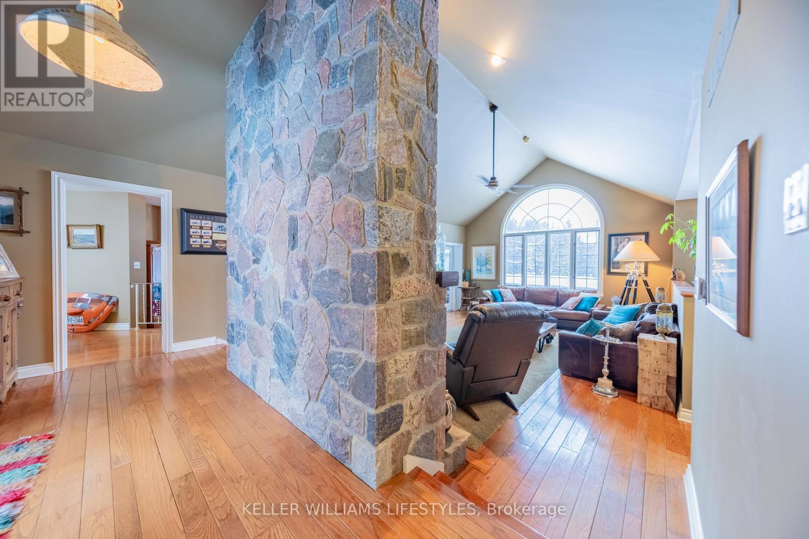 33992 Moore Court, Bluewater, Ontario  N0M 2T0 - Photo 7 - X12746424