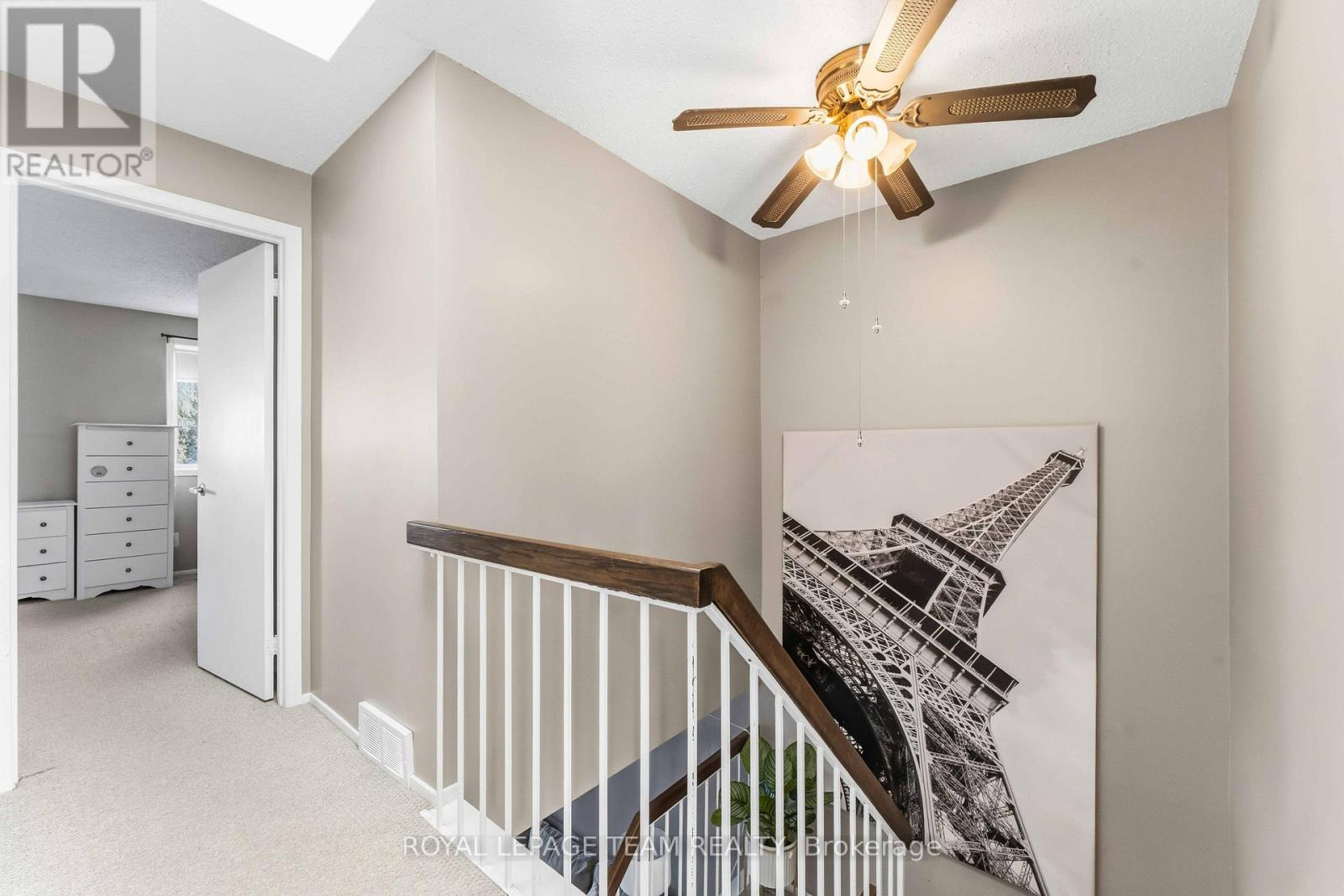 1 Shadetree Crescent, Ottawa, Ontario  K2E 7R3 - Photo 11 - X12746400