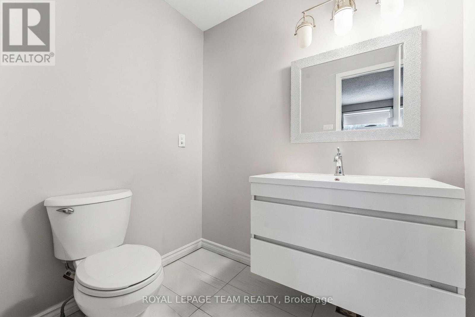 1 Shadetree Crescent, Ottawa, Ontario  K2E 7R3 - Photo 22 - X12746400