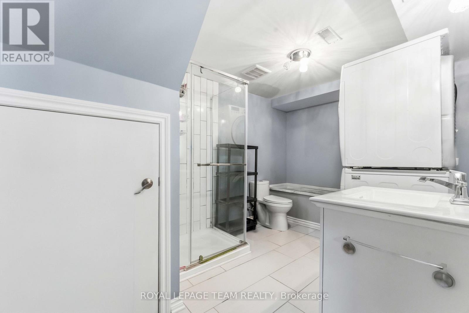 1 Shadetree Crescent, Ottawa, Ontario  K2E 7R3 - Photo 27 - X12746400