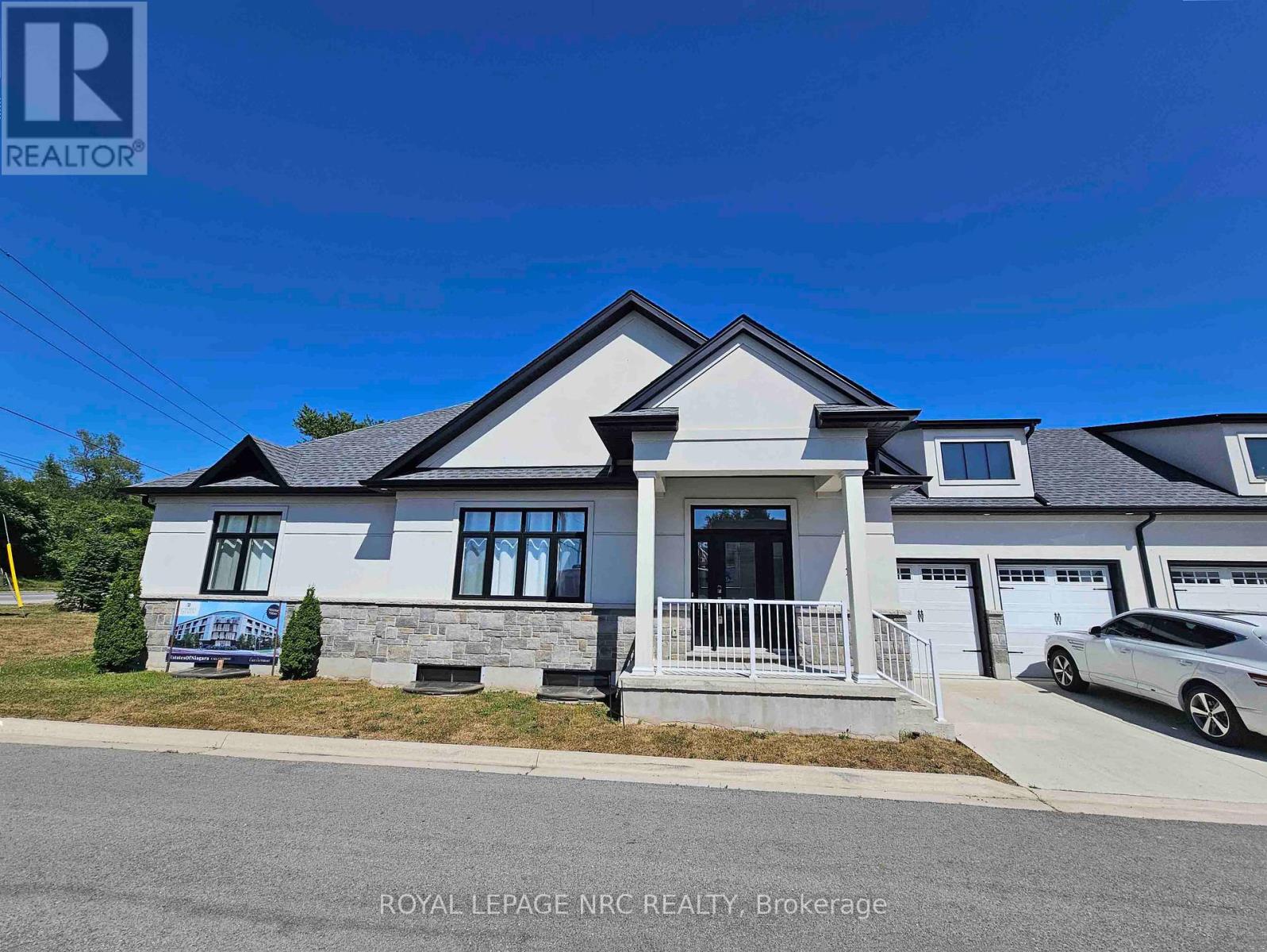 1 - 7472 Mountain Road, Niagara Falls, Ontario  L2J 0B8 - Photo 2 - X12746404