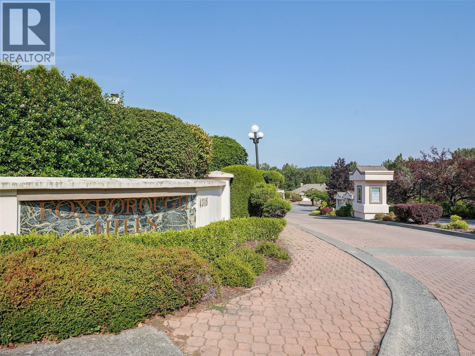 44 4318 Emily Carr Dr, Saanich, British Columbia