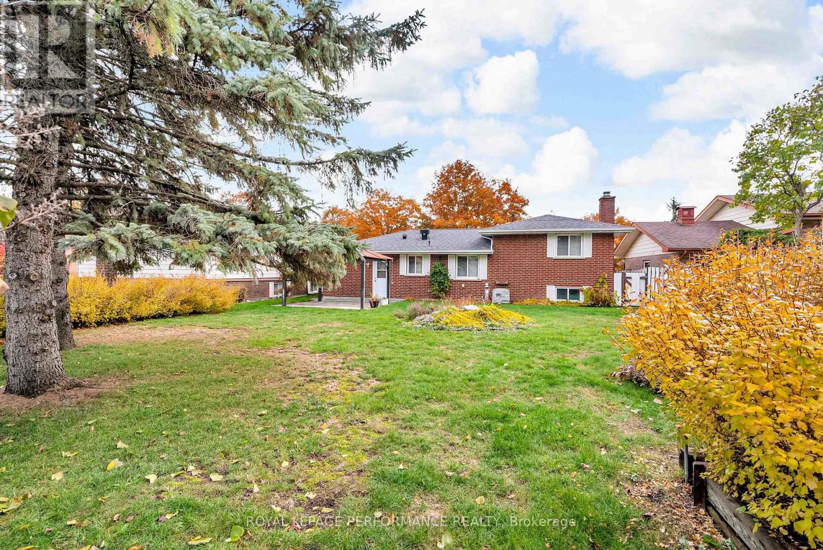 1953 Concorde Avenue, Cornwall, Ontario  K6H 6M3 - Photo 33 - X12527112