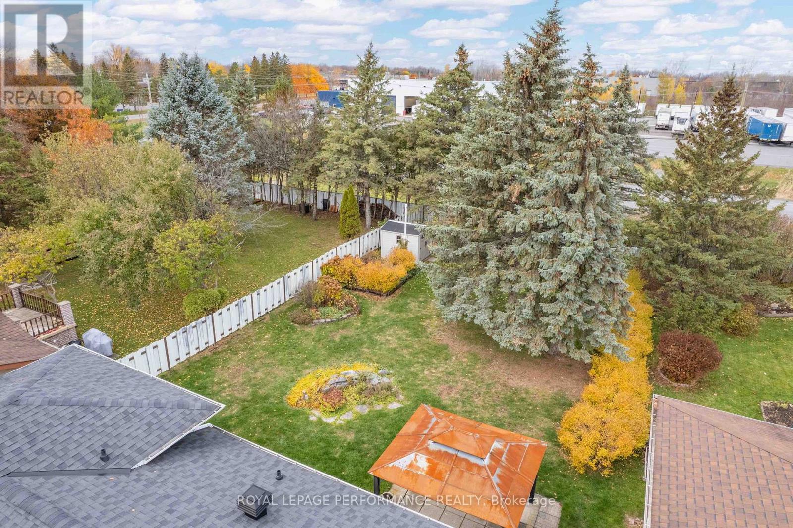 1953 Concorde Avenue, Cornwall, Ontario  K6H 6M3 - Photo 38 - X12527112