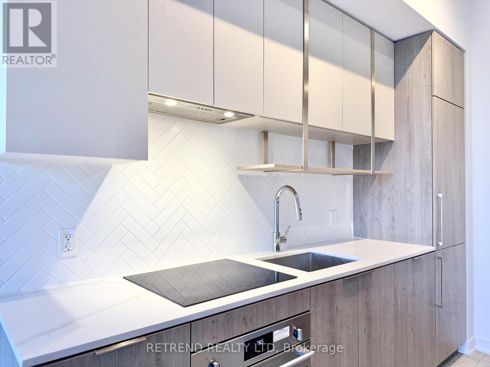 1607 - 15 Holmes Avenue, Toronto, Ontario  M2N 0L4 - Photo 2 - C12746378