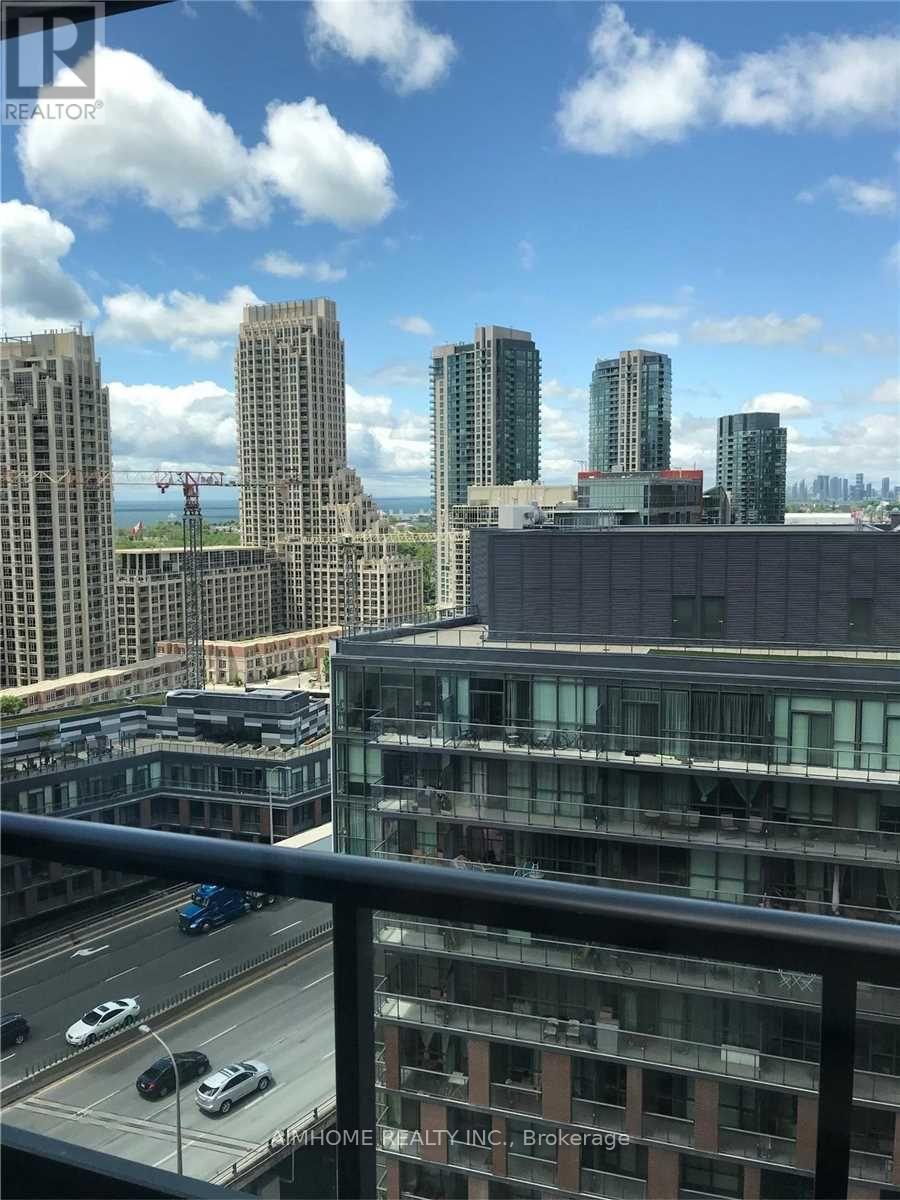 1915 - 80 Queens Wharf Road, Toronto, Ontario  M5V 0J3 - Photo 11 - C12746390