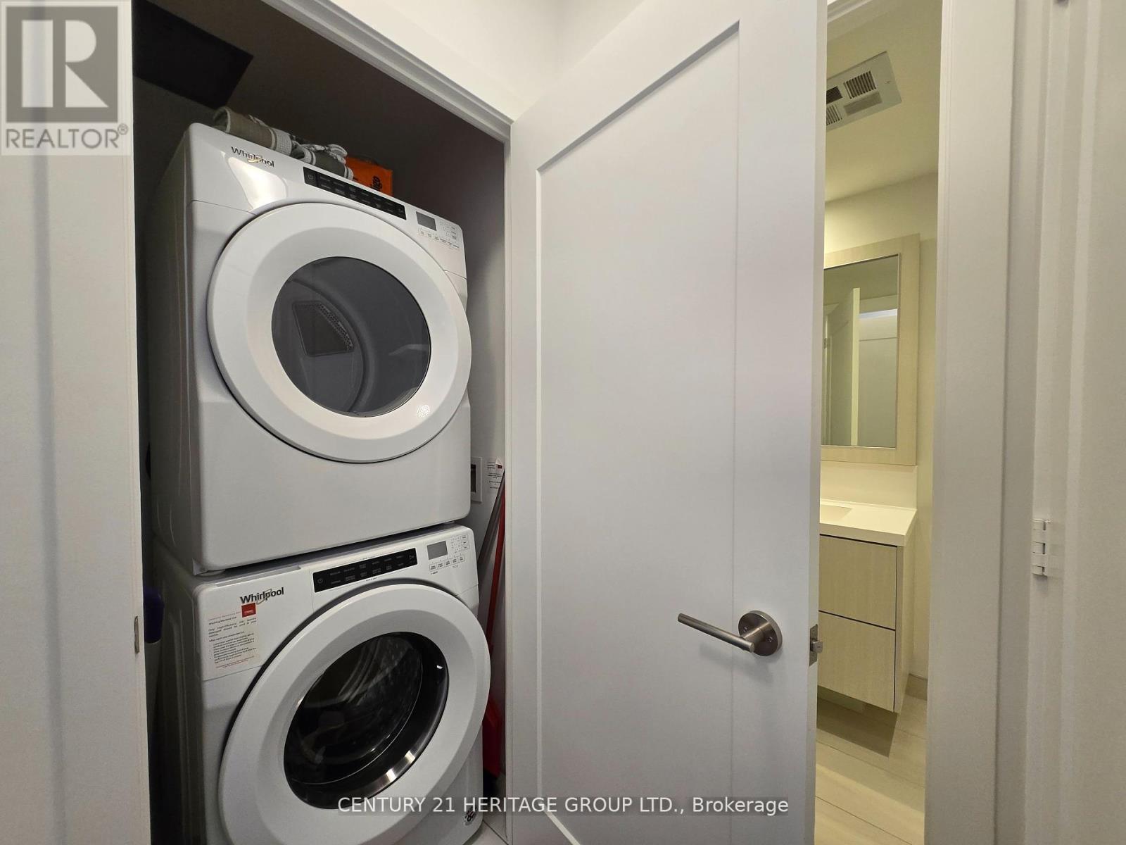 710 - 80 Vanauley Street, Toronto, Ontario  M5T 0C9 - Photo 8 - C12746398