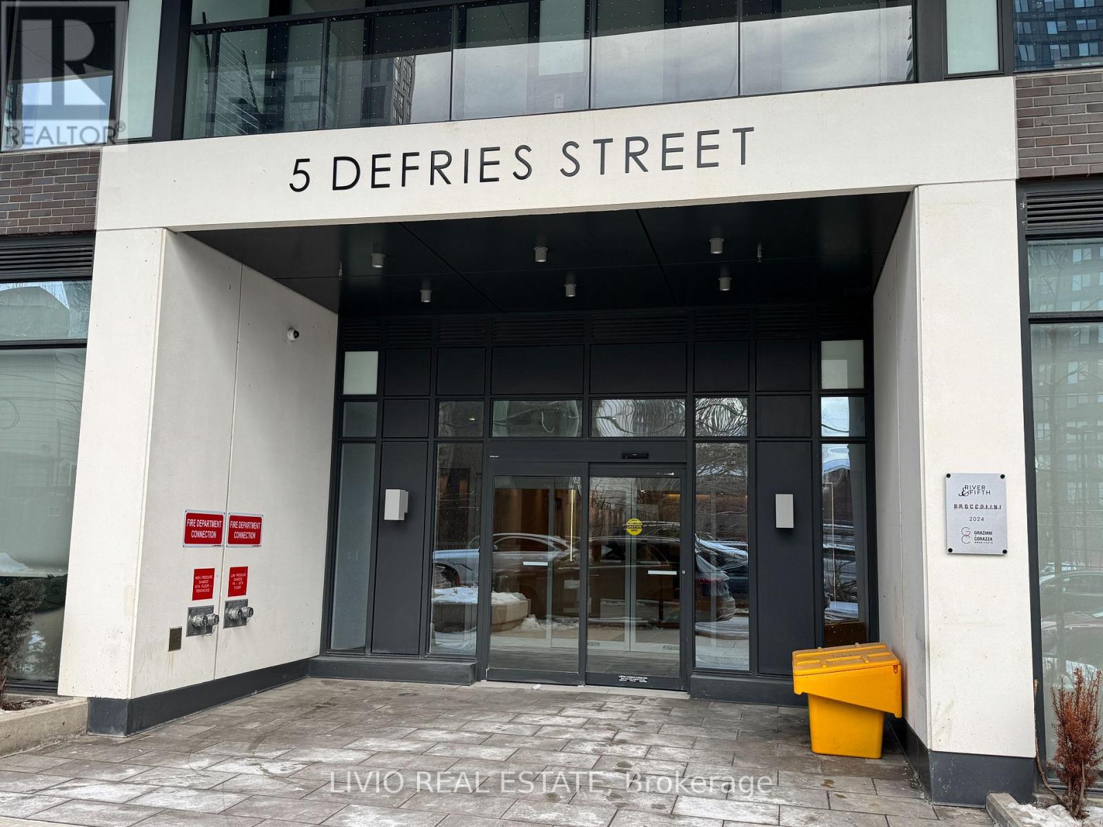 513 - 5 Defries Street, Toronto, Ontario  M5A 0W7 - Photo 2 - C12746418